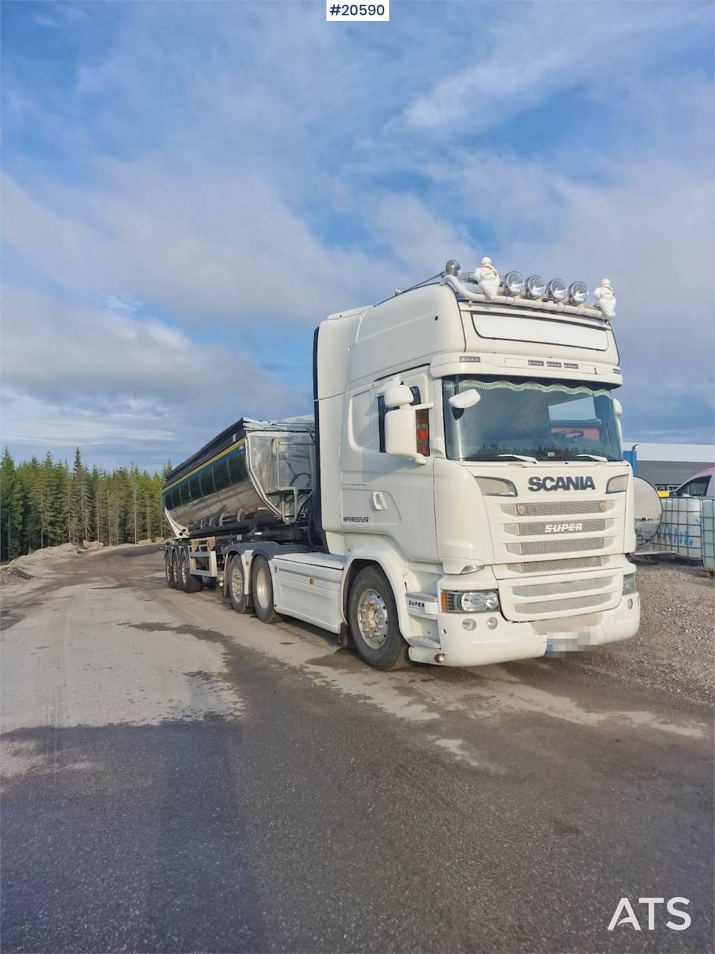 Scania R580 6x2 Truck w/ Hydraulics. Euro 6! image