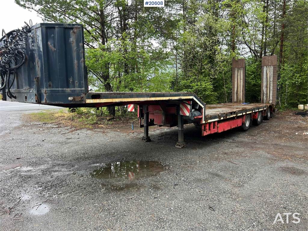 Maur Bilpåbygg 3 axle Machine semi with/ Forced steering and 4.5  image