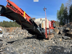 Sandvik UJ440i crusher w/ side conveyor and magnet