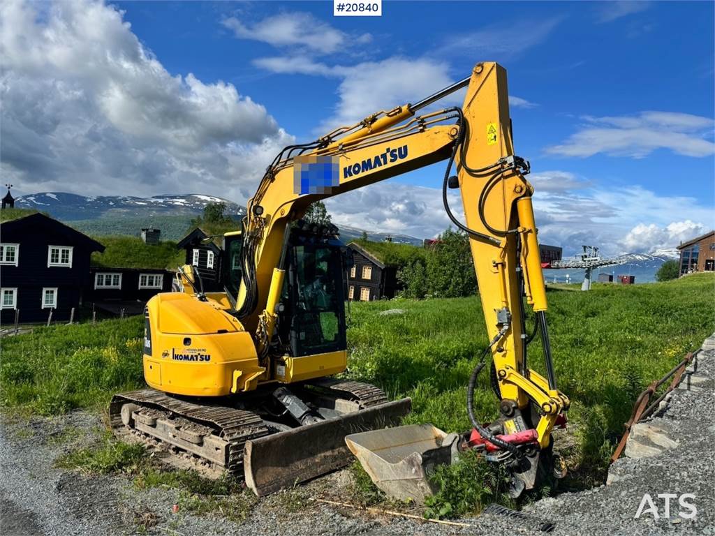 Komatsu PC78US-8 Crawler excavator w/ Rototilt and 2 bucke image