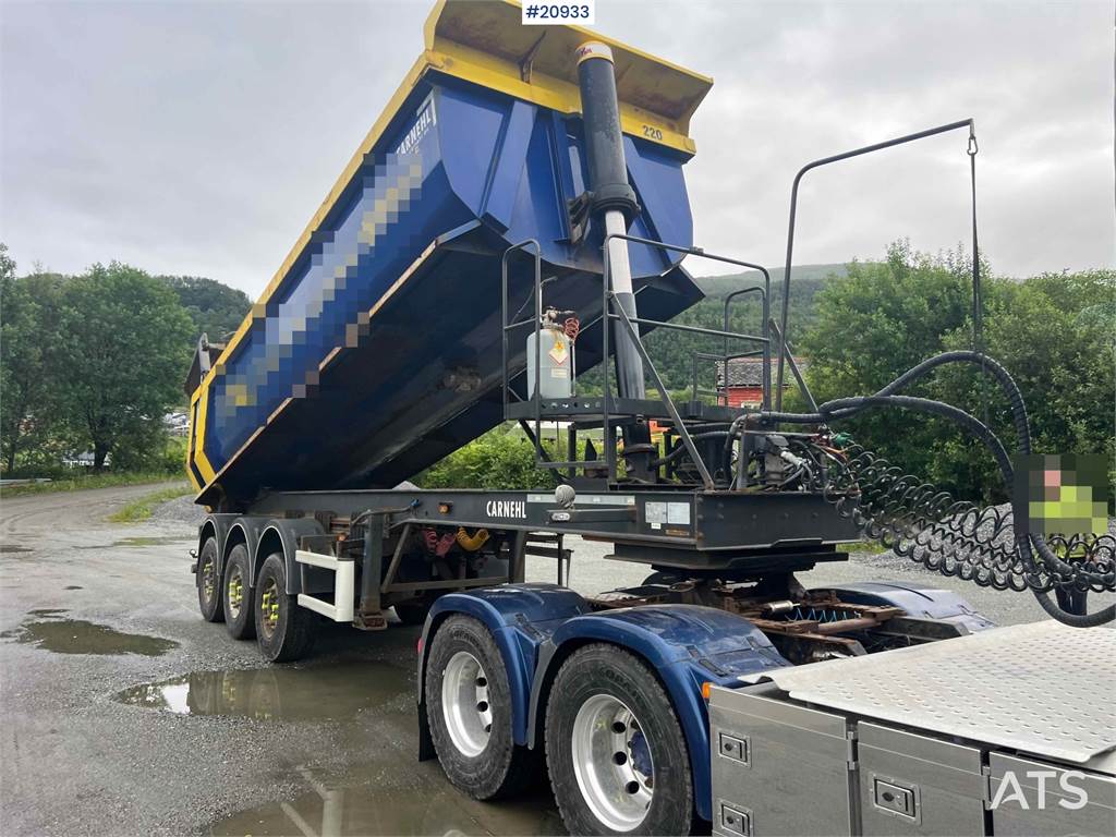 Carnehl 3 axle tipper semi image