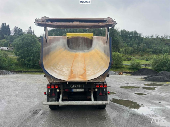 Carnehl 3 axle tipper semi image