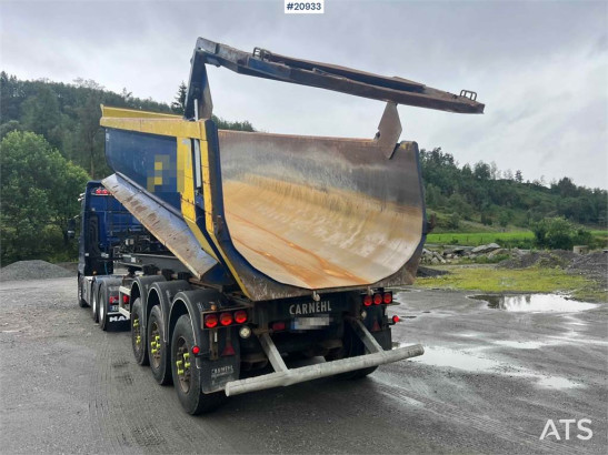 Carnehl 3 axle tipper semi image
