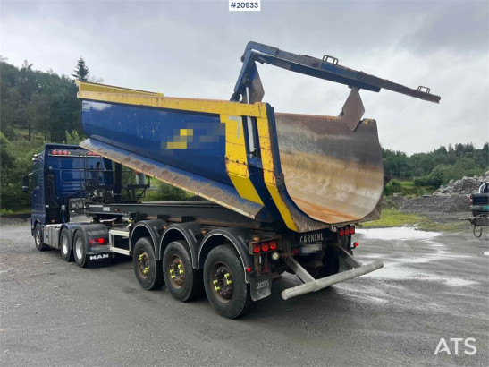 Carnehl 3 axle tipper semi image