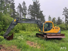 Volvo EC140LC Tracked excavator w/ Rototilt, Pinch, 3 bu