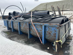 Container Container