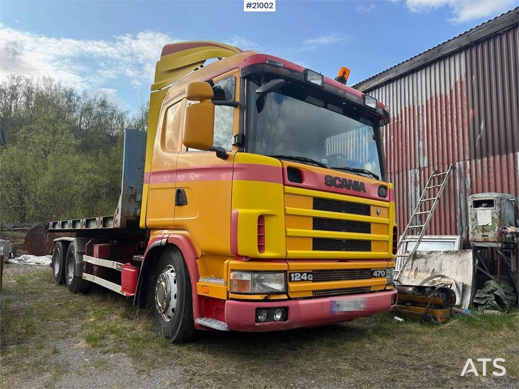 Scania R124 hook truck w/ 20 t/m hook and two flats. WATC image