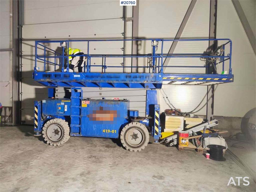 Imer IT17220 Electric scissor lift comes with new annua image