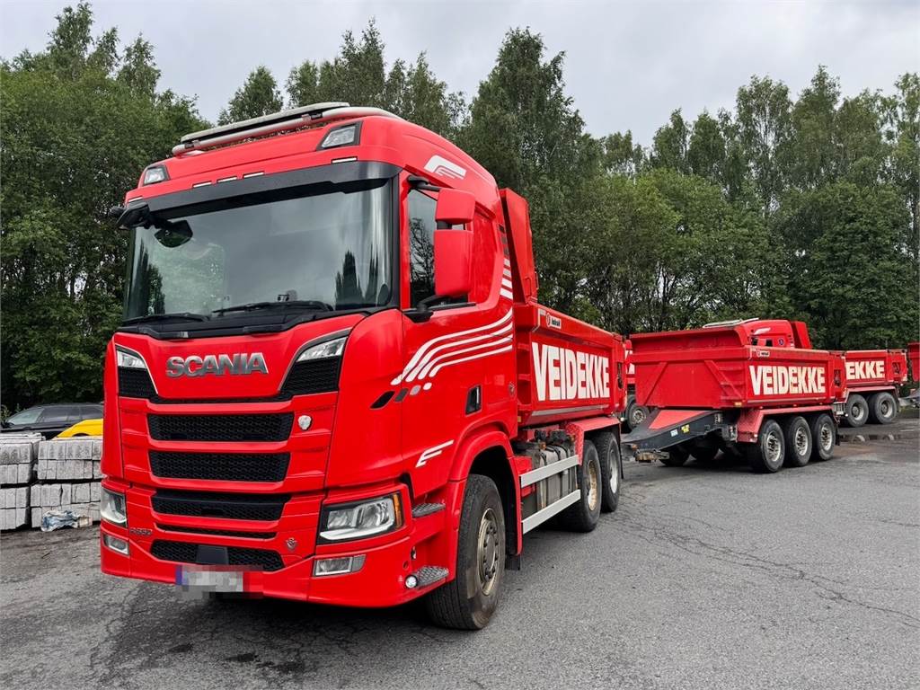 Scania R650 6x4 Tipper Truck. image