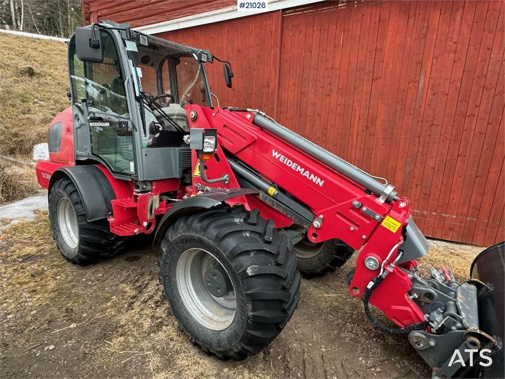 Weidemann 5080T Wheel Loader w/ bucket. only 300 hours! image