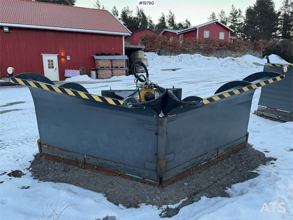 Stark NL3200 V-plow image
