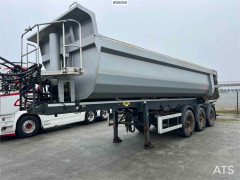Langendorf SKS-HS 25/33 3 axle Tipper semi.