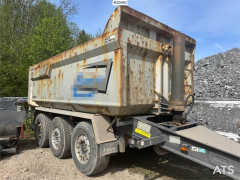 Maur Trailer.