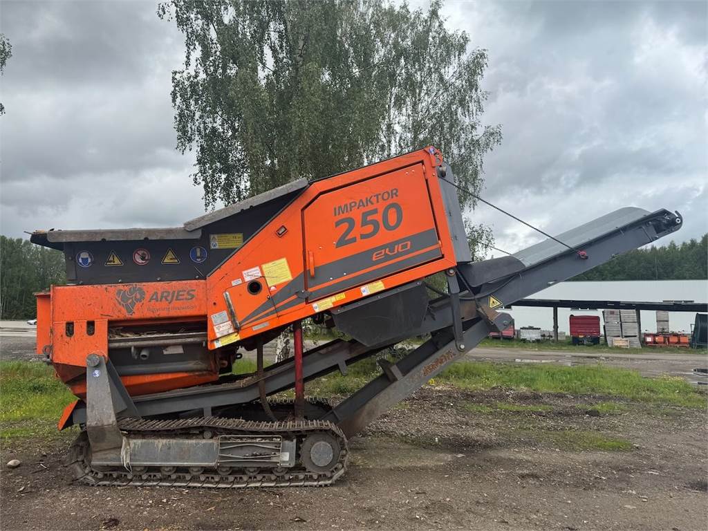 Arjes Impaktor 250 Waste Grinder image