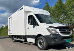 Mercedes-Benz Sprinter 316CDI Box truck w/ Lift. 115,000 km.