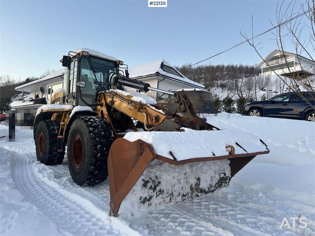CATERPILLAR 938