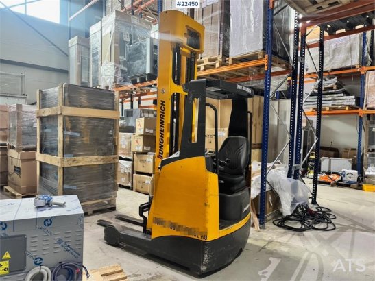 Jungheinrich ETV 114 Electric Forklift ETV 114 Electric Forklift 2 Forklift