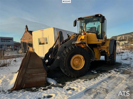 Volvo L110F wheel loader with bucket L110F wheel loader with bucket 2010 2 Wheel Loaders