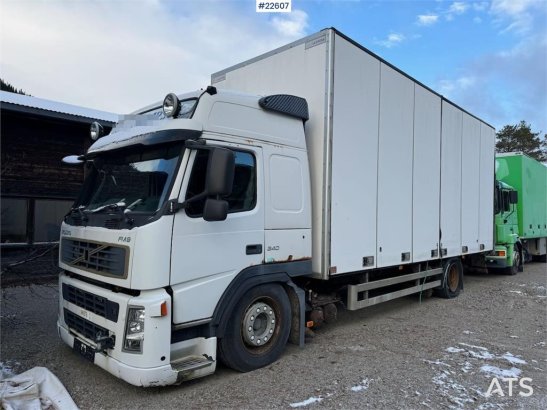 Volvo FM9 340 4x2 box truck with full side opening and t FM9 340 4x2 box truck with full side opening and t 2005 2