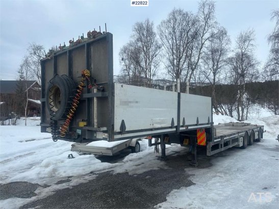Broshuis E2190/27 3 axle semi-trailer w/ drive bridges Broshuis E2190/27 3 axle semi-trailer w/ drive bridges 2013 2 image 16