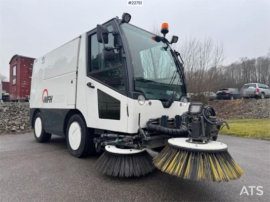 Aebi MFH2500 sweeper Aebi MFH2500 sweeper 2006 2 image 46