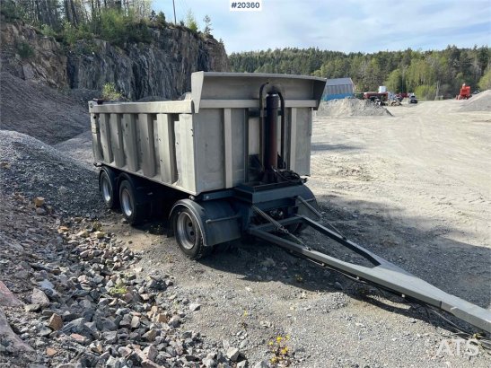 Maur car body 3 axle tow trailer Maur car body 3 axle tow trailer 1999 2 Dump trailers image 61