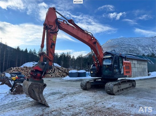 Hitachi ZX225USRLC-6 crawler excavator – GPS – Rototilt – ZX225USRLC-6 crawler excavator – GPS – Rototilt – 2017 2 Crawler...