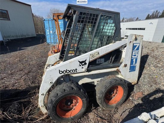 Bobcat 751 compact loader. Repair object. 751 compact loader. Repair object. 1997 2 image 16
