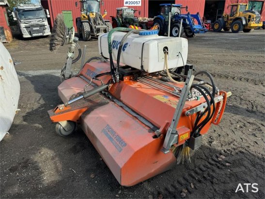 Tuchel Profi 660 -230 Hydraulic broom. Tuchel Profi 660 -230 Hydraulic broom. 2020 2