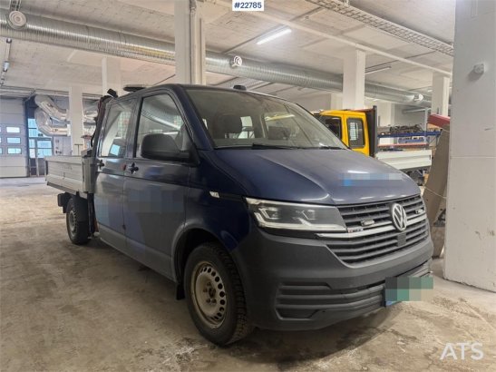 Volkswagen 4x4 Transporter w/ crane – 2 sets of tires Volkswagen 4x4 Transporter w/ crane – 2 sets of tires 2020 2 Small V...