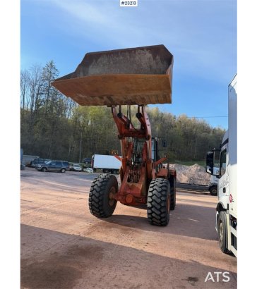 Fiat-Hitachi wheel loader with bucket Fiat-Hitachi wheel loader with bucket 1996 2 Wheel Loaders image 16