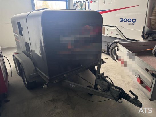 Nilfisk pressure washer trailer Nilfisk pressure washer trailer 2007 2 image 16