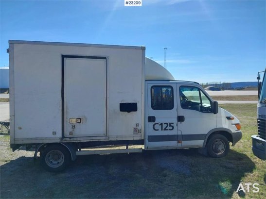 Iveco 50C13 Crew Cab Truck with black plates and built-i Iveco 50C13 Crew Cab Truck with black plates and built-i 1999 2 i...