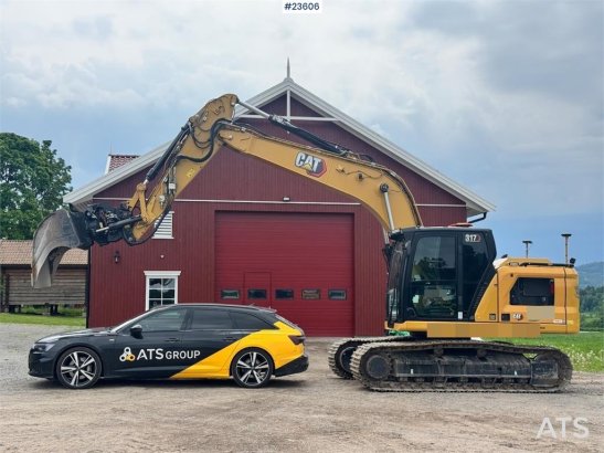 CAT 317 317 2022 2 Crawler Excavators