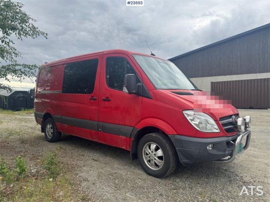 Mercedes-Benz Sprinter - 140 000 km Sprinter - 140 000 km 2012 2 Small Vans