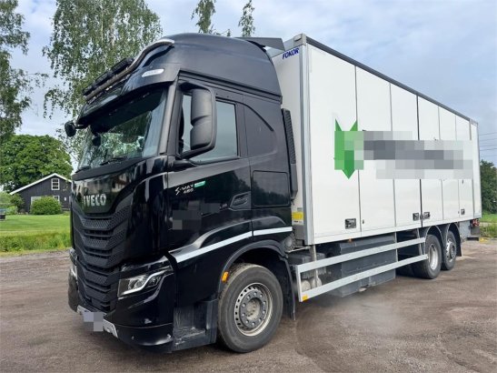 Iveco S-WAY 460 6x2 Box Truck with Full Side Opening – C S-WAY 460 6x2 Box Truck with Full Side Opening – C 2024 2 image 16
