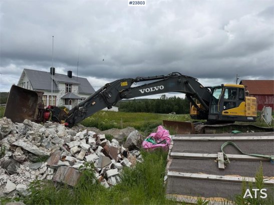 Volvo ECR305CL excavator w/ GPS, sanding bucket and roto ECR305CL excavator w/ GPS, sanding bucket and roto 2012 2 Crawler...