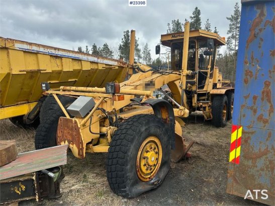 Mattsson MPAB 6x6 grader w/ blades and 2 extra for tires Mattsson MPAB 6x6 grader w/ blades and 2 extra for tires 1985 2 M...