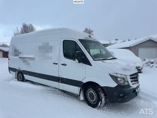 Mercedes-Benz Sprinter 4x2 w/ 2 sets of tires and ramp Mercedes-Benz Sprinter 4x2 w/ 2 sets of tires and ramp 2014 2 Small...