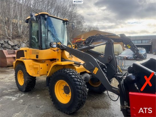 Volvo L30G Wheel Loader w/Bucket – 1410 hours! WATCH VID L30G Wheel Loader w/Bucket – 1410 hours! WATCH VID 2020 2 Wheel L...