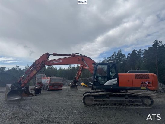 Hitachi ZX250LC-5B Crawler Excavator – Rototilt and 2 Buck ZX250LC-5B Crawler Excavator – Rototilt and 2 Buck 2014 2 Crawl...