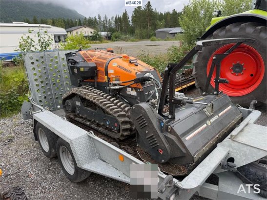 Energreen Robofifti crawler machine w/ brush crusher and pas Energreen Robofifti crawler machine w/ brush crusher and pas ...