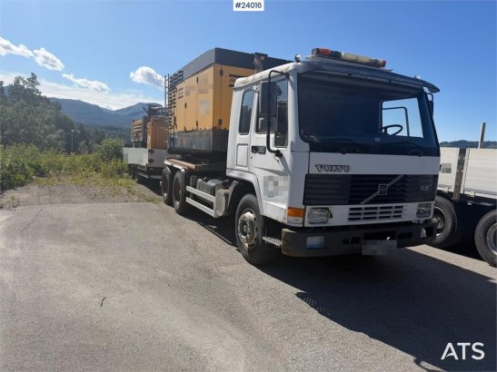 Volvo FL12 380 Tractor Unit with 2000 Vang Trailer FL12 380 Tractor Unit with 2000 Vang Trailer 1995 2 Tractor Units image 16