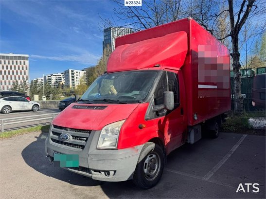 Ford Transit 8-pallet box truck – repair object Transit 8-pallet box truck – repair object 2007 2 Small Vans