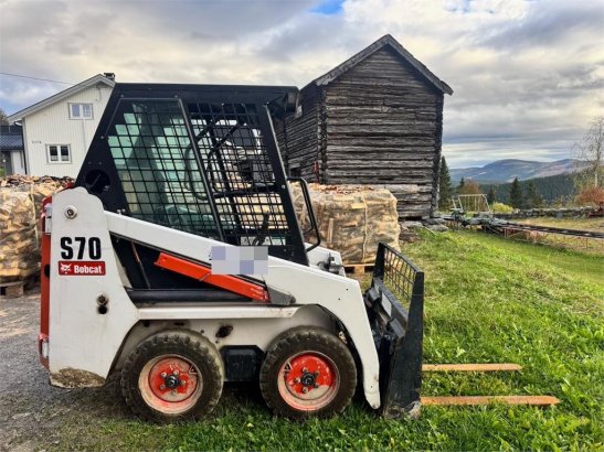 Bobcat S70 Compact Loader with Sweeper, Bucket and Pallet S70 Compact Loader with Sweeper, Bucket and Pallet 2009 2