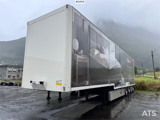 Ekeri Jumbo Semi-Trailer with Full Side Opening Ekeri Jumbo Semi-Trailer with Full Side Opening 2019 2 Box semi-trailers i...