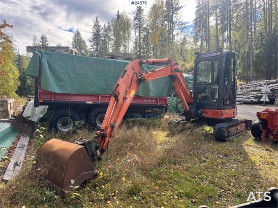 Hitachi ZX35U-2 Mini Excavator with 3 Buckets – 1,870 Hour ZX35U-2 Mini Excavator with 3 Buckets – 1,870 Hour 2008 2 image 16