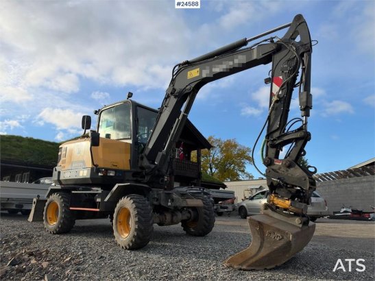 Volvo EW60E Wheeled excavator with tiltrotator and 2 buc EW60E Wheeled excavator with tiltrotator and 2 buc 2017 2 Wheeled...