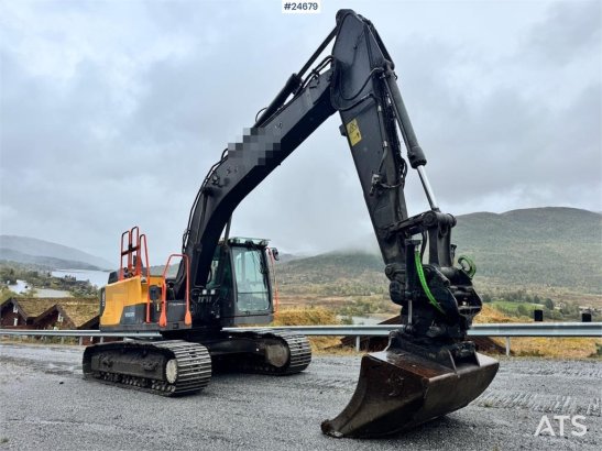 Volvo EC200EL Excavator with Steelwrist Rototilt and 2 B EC200EL Excavator with Steelwrist Rototilt and 2 B 2019 2