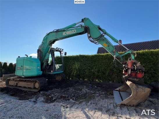 Kobelco SK75SR-3E Tracked excavator – tiltrotator and 2 bu SK75SR-3E Tracked excavator – tiltrotator and 2 bu 2016 2 Crawl...
